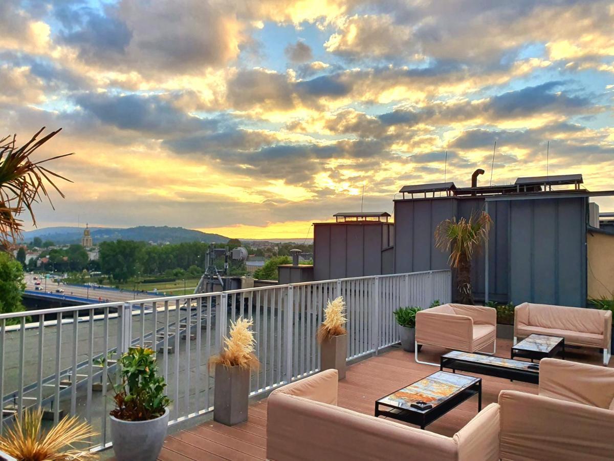 Holiday Suites Cracow كراكوفيا المظهر الخارجي الصورة