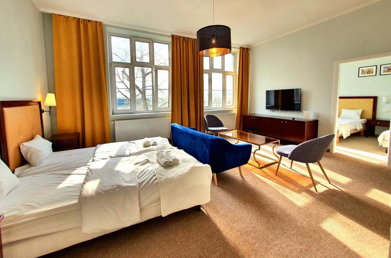 Holiday Suites Cracow كراكوفيا المظهر الخارجي الصورة